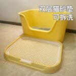Двухэтажный котенок с песочным покрытием